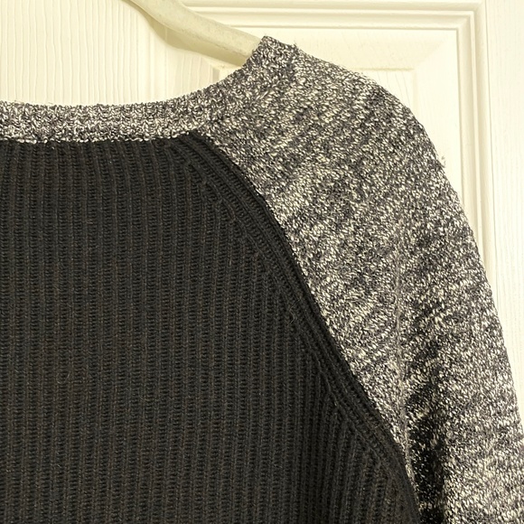 LOFT Black/Grey Crewneck Sweater - Picture 9 of 11